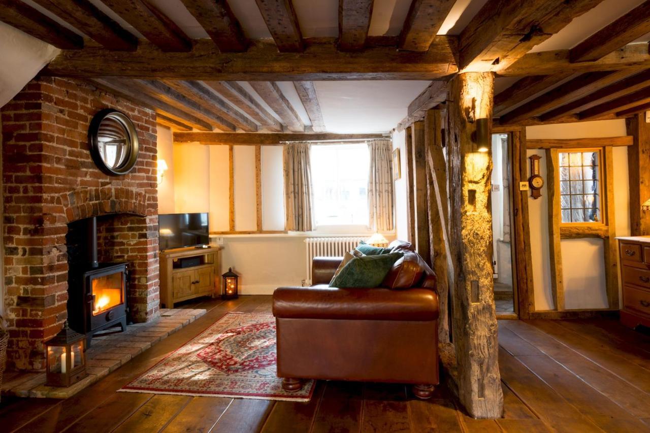 Miller Cottage A Luxury 1550'S Cottage In The Historic Centre Of Сафрон-Волден Екстер'єр фото